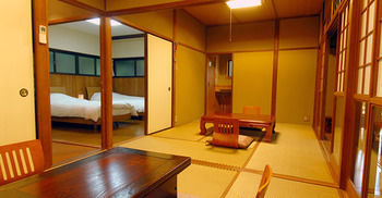 Momijiya Bekkan Kawanoiori Kyoto Exterior photo